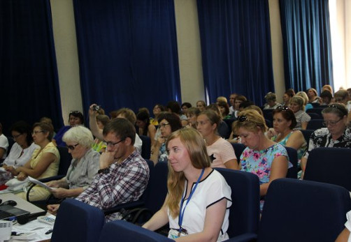 Директора и библиотекари школ Ижевска познакомились с возможностями и особенностями ЭФУ издательской группы