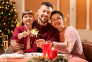 Как в новогодние праздники избежать семейных скандалов и приятно провести время с детьми